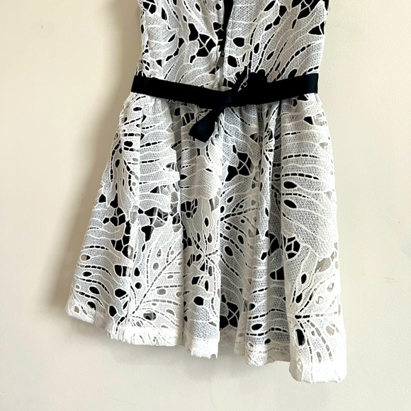 Girls dress size7 - Picture 5 of 7